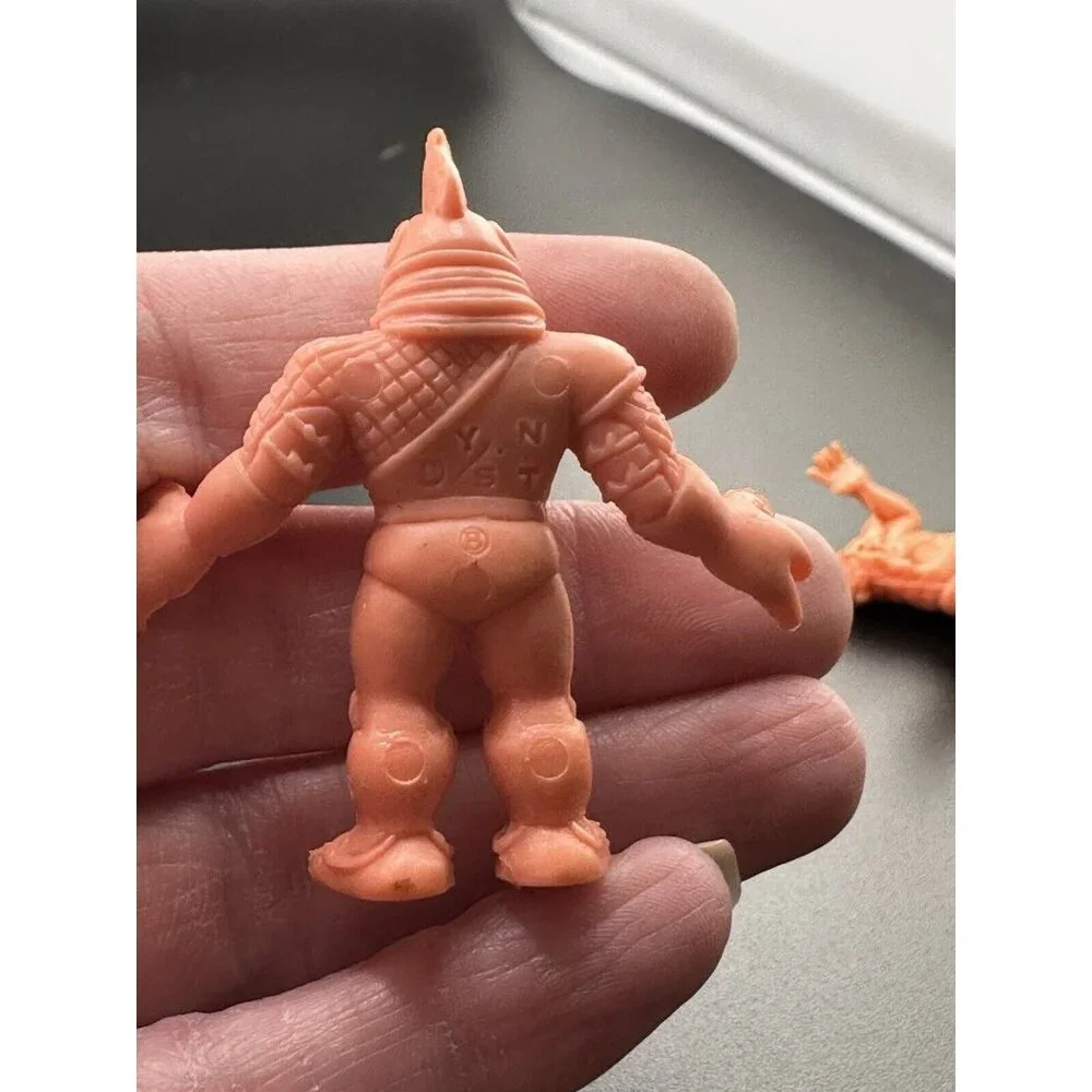 1980's M.U.S.C.L.E. Men Kinnikuman Flesh Color 2